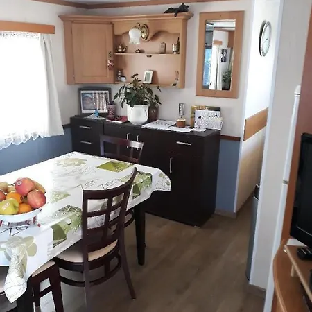 Campingplatz Mobilhome 4 Personnes Camping Ile D'Or St Raphael *